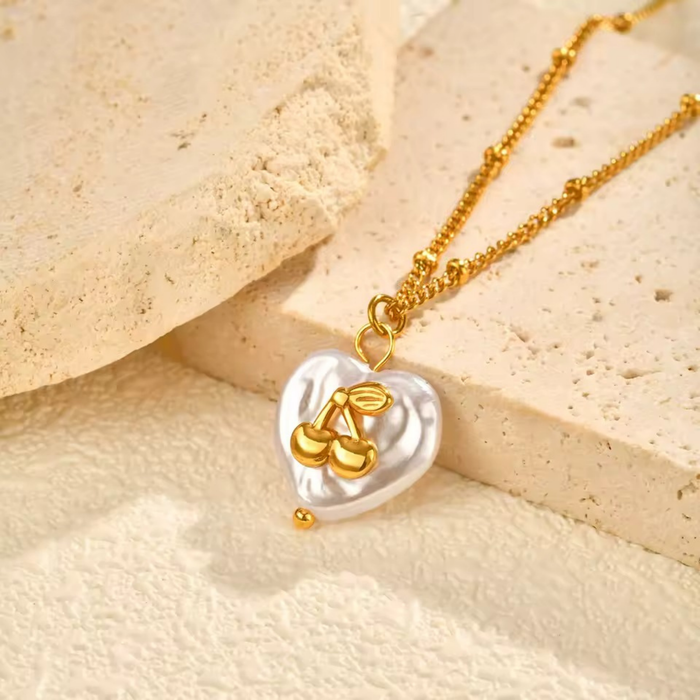 Sweet Pearl Necklaces